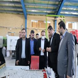 بازدید معاون اقتصادی استاندار همدان از شرکت کاران پلاستیک زرین نهاوند